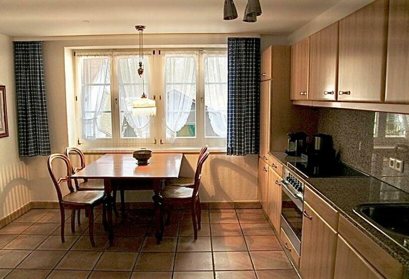 Апартаменты 3 Спальни, Hofgut Albführen