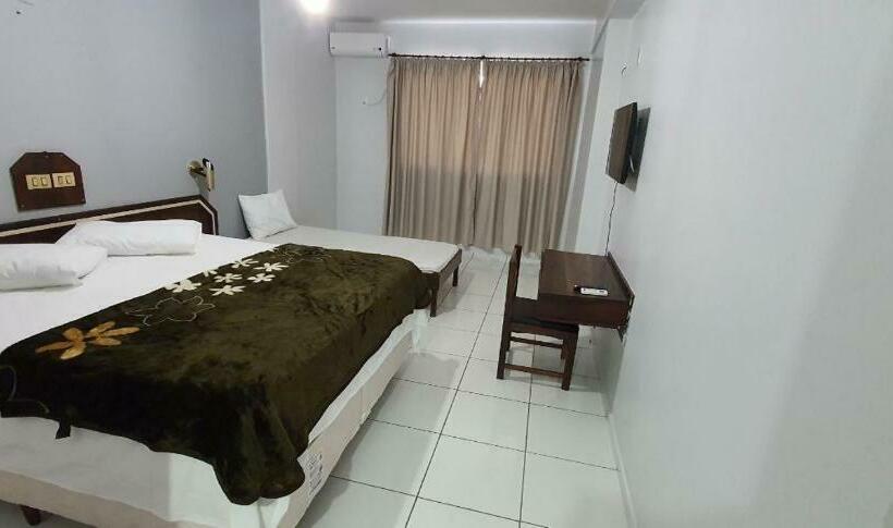 이그제큐티브 트리플, Lf By Feliciano