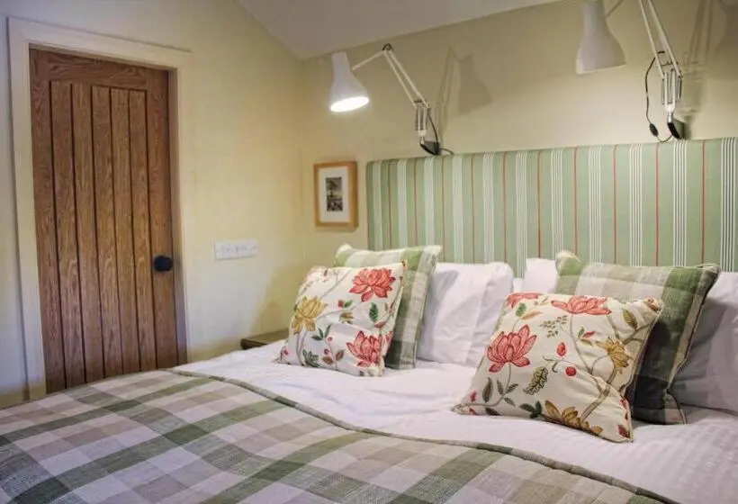 デラックスルーム, The Fountaine Inn