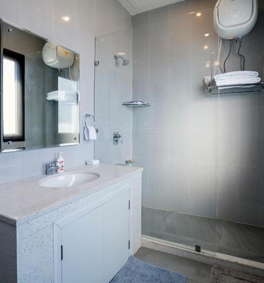 1ベッドルームアパートメント, The Manor Luxury Apartments, Shimla