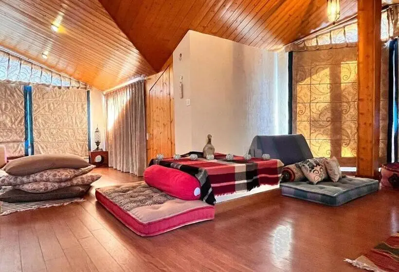３ベッドルームアパートメント, The Manor Luxury Apartments, Shimla
