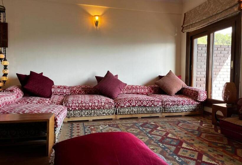 3ベッドルームアパートメント, The Manor Luxury Apartments, Shimla