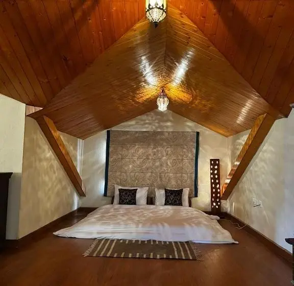 ３ベッドルームアパートメント, The Manor Luxury Apartments, Shimla