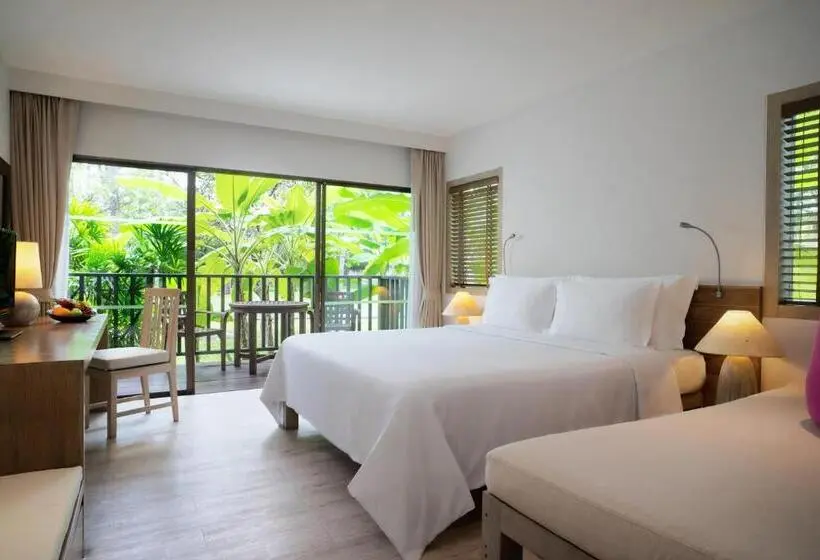 キングサイズベッドのスタンダードルーム, Wyndham Hua Hin Pranburi Resort & Villas