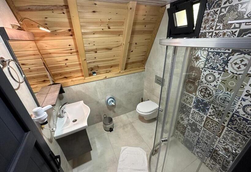 デラックスバンガロー, Organic Village Bungalow