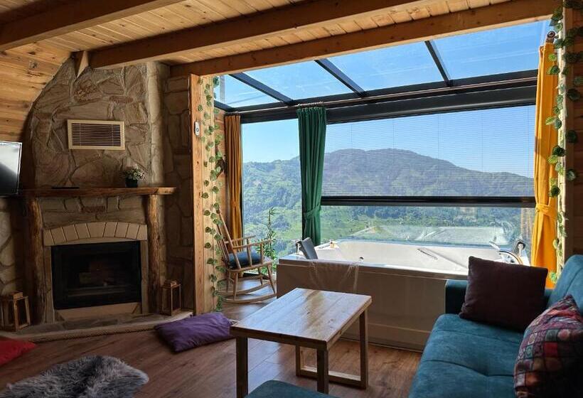 デラックスバンガロー, Organic Village Bungalow