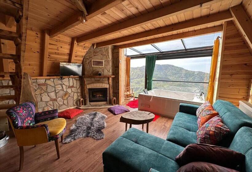 デラックスバンガロー, Organic Village Bungalow