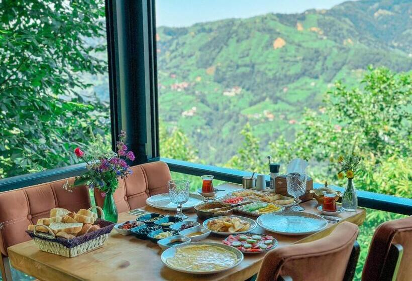 Номер Стандарт Вид на Горы, Organic Village Bungalow