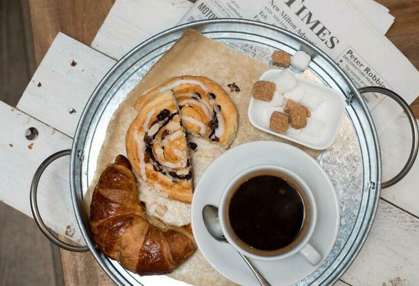 ガーデンビュースタンダードルーム, The Ferry Boat Inn