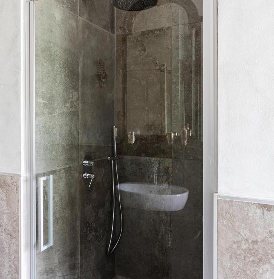 Standard room with outdoor bath, Villa Maraldo 1927