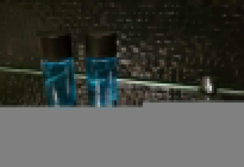 اتاق استاندارد, Urdaibai Bird Center