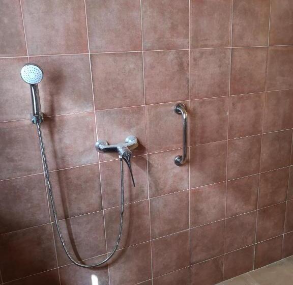 Трехместный Номер Комфорт, L  Abilleiru Albergue Rural