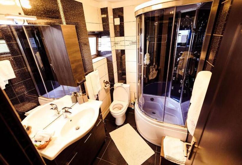 套房, Pensiunea Iris