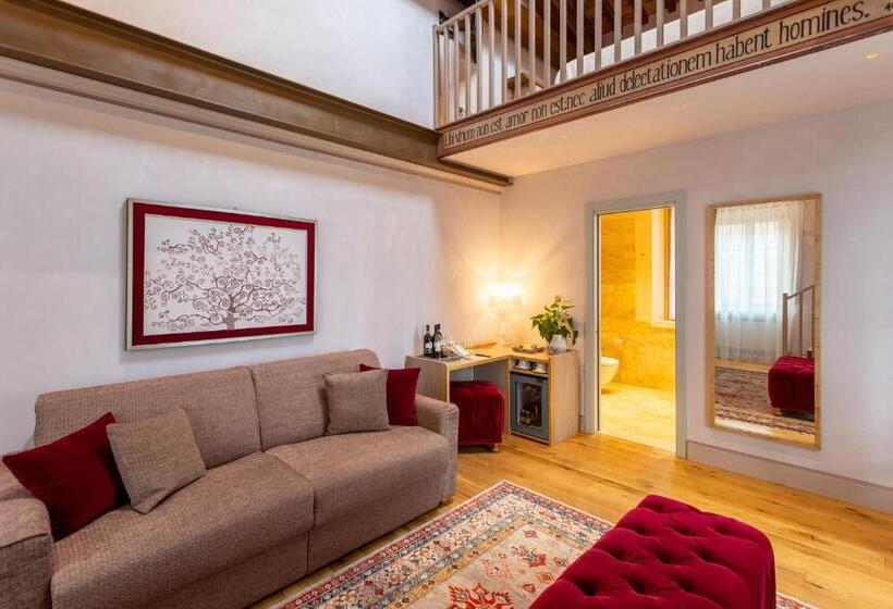 Люкс Повышенной Комфортности, Villa Svetoni Wine Resort