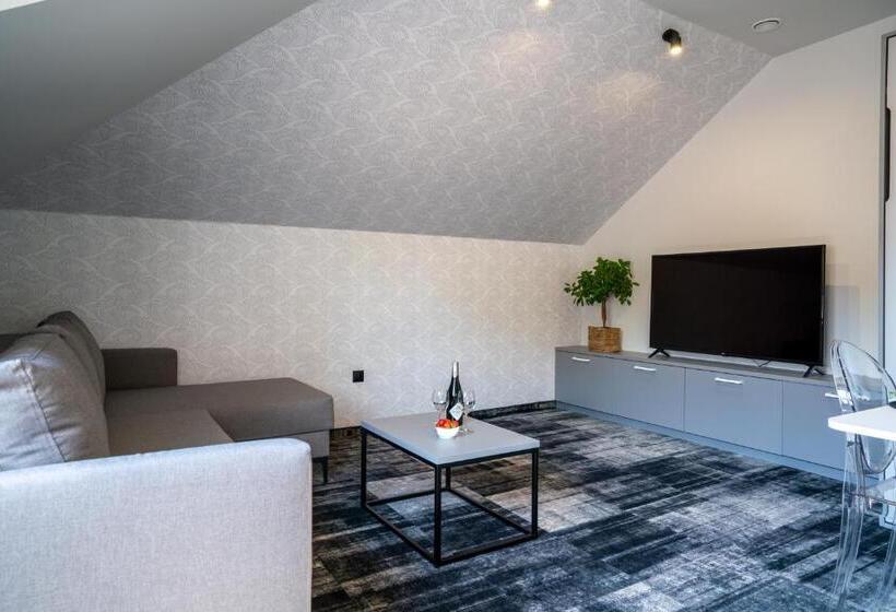 חדר סטודיו סטנדרד, Carp&bed Zator