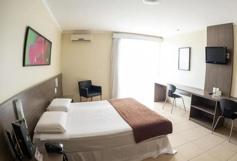バルコニー付きスタンダードルーム, Class Hotel Passos Rio Grande Portal Da Canastra