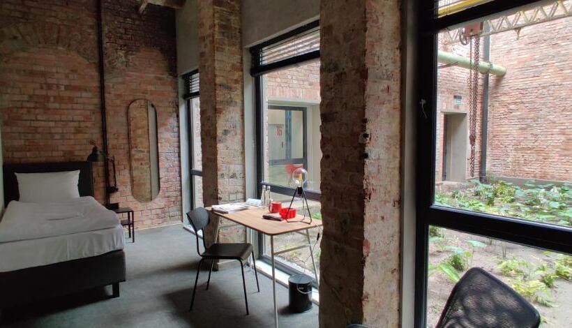 Номер Стандарт Индивидуальный, Cukrownia żnin