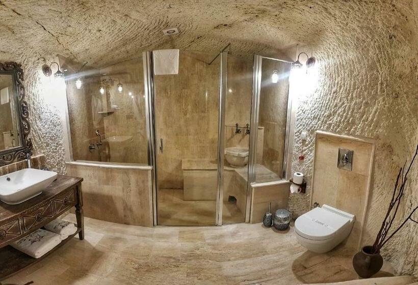 자쿠지 스위트, Elysion Cave Suites