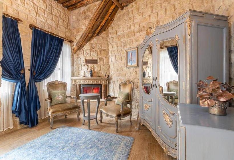 Люкс Повышенной Комфортности, Elysion Cave Suites