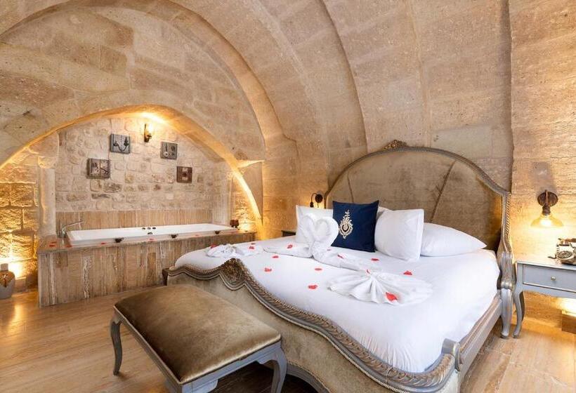 디럭스 스위트, Elysion Cave Suites