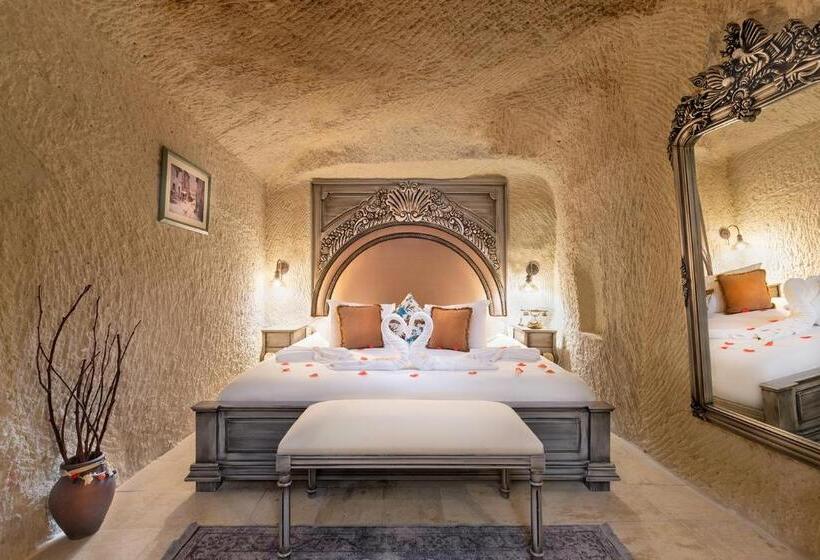 자쿠지 스위트, Elysion Cave Suites