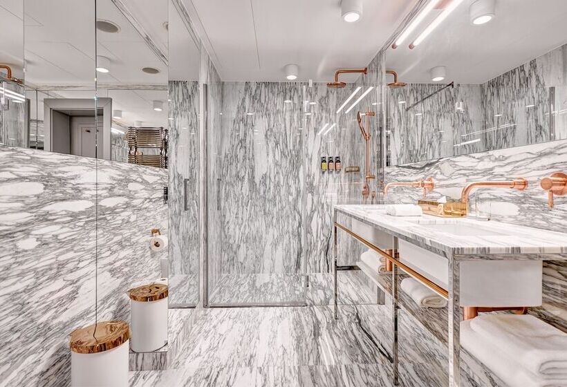 Люкс, H15 Luxury Palace   Destigo Hotels