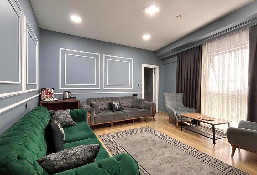 اتاق لوکس چهار تخته, Ottoman İstanbul Ai̇rport Otel