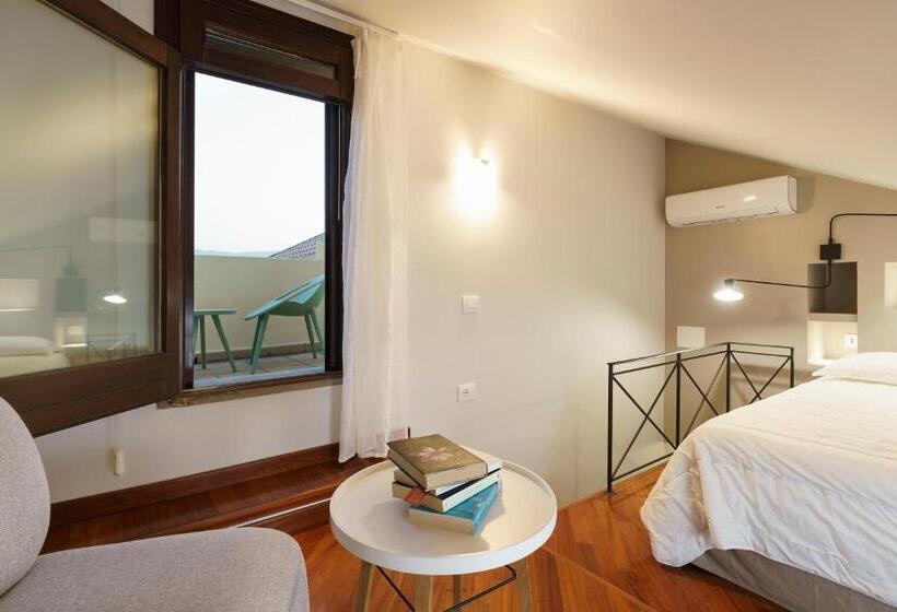 带海景标准四人间, Cocciu D Amuri