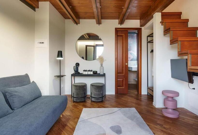 带海景标准四人间, Cocciu D Amuri