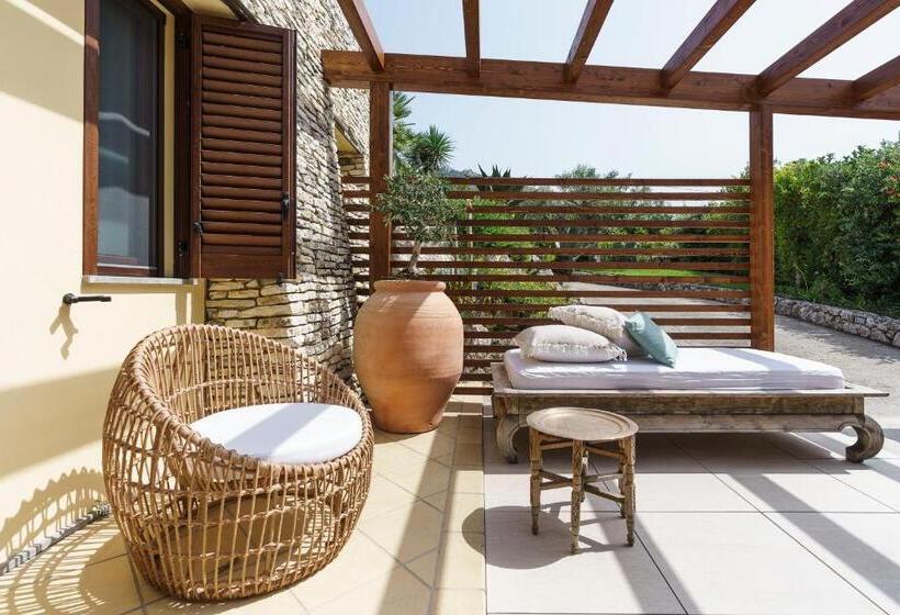 标准间内部标间, Cocciu D Amuri