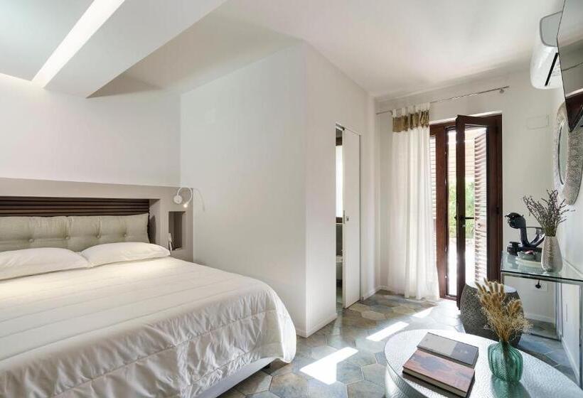 标准间内部标间, Cocciu D Amuri