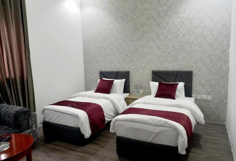 اتاق استاندارد, Twins Downtown