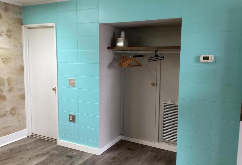 غرفة قياسية, Pinelodge Motel