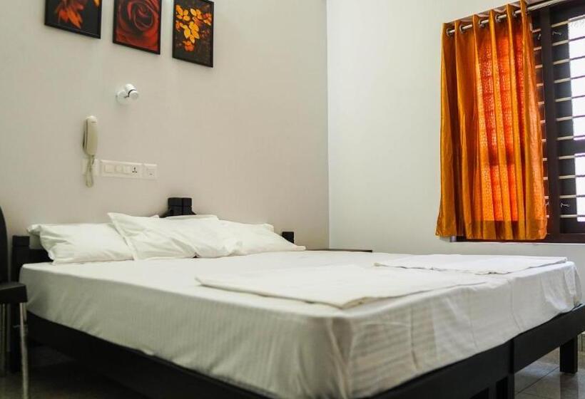 חדר אקונומי, Planet Residency