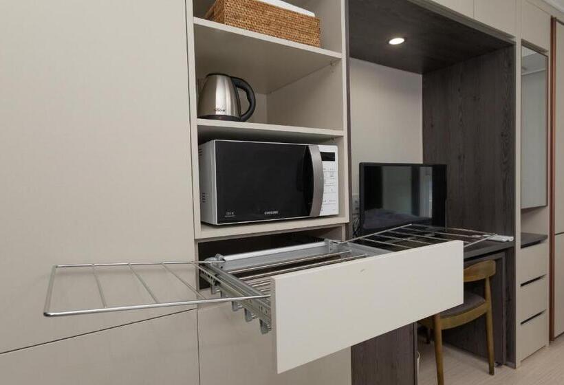 Quarto Estandar, Goldenplanet