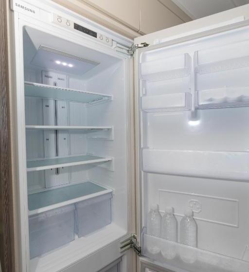 Quarto Estandar, Goldenplanet