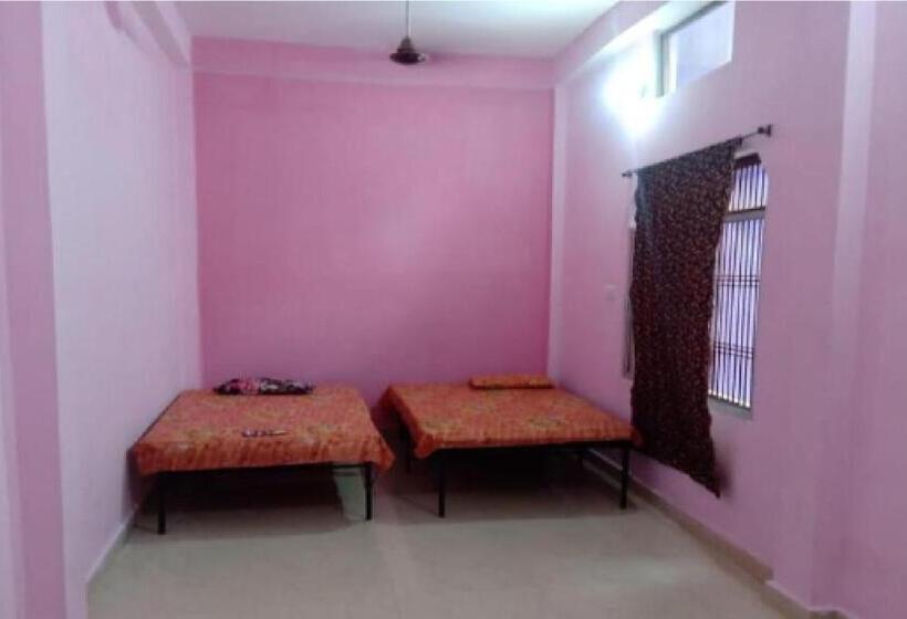 スタンダードルーム, Maheshwari Bhavan By Wb Inn