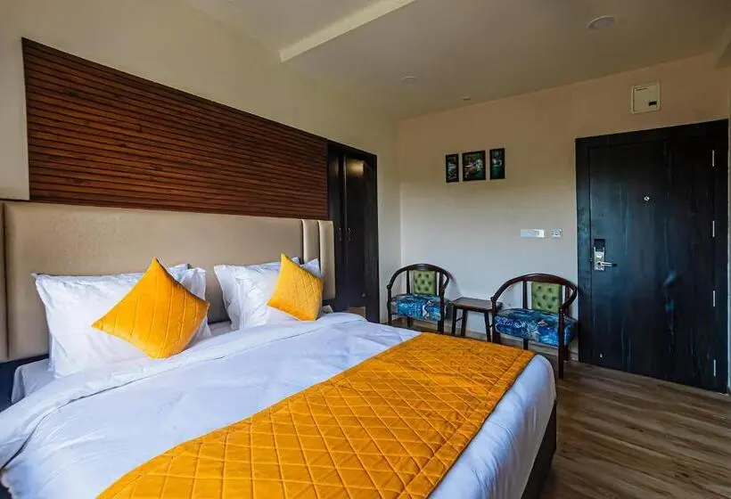 スタンダードルーム, Regenta Inn Sambalpur, Farm Road