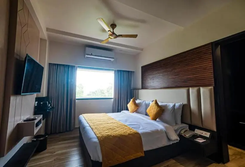 スタンダードルーム, Regenta Inn Sambalpur, Farm Road