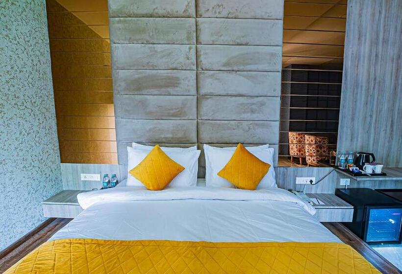 Люкс Вид на Город, Regenta Inn Sambalpur, Farm Road