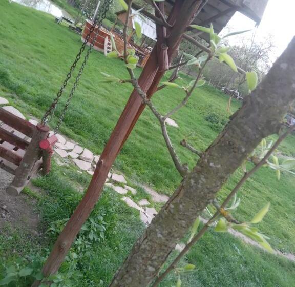 标准间, Room In Guest Room Sejour In Green Garden With Lake View For 2 People