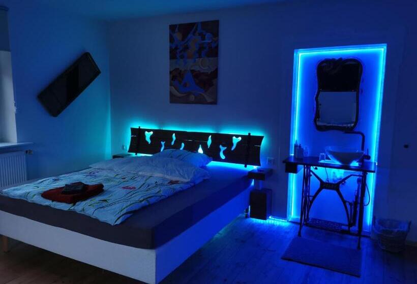 Номер Стандарт, Unser Keltenhof