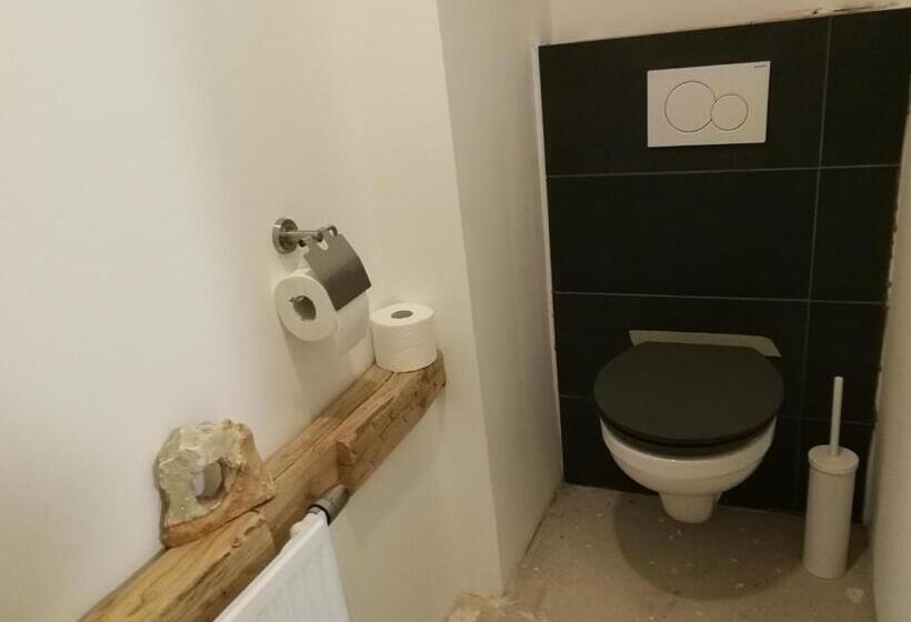 Номер Стандарт, Unser Keltenhof