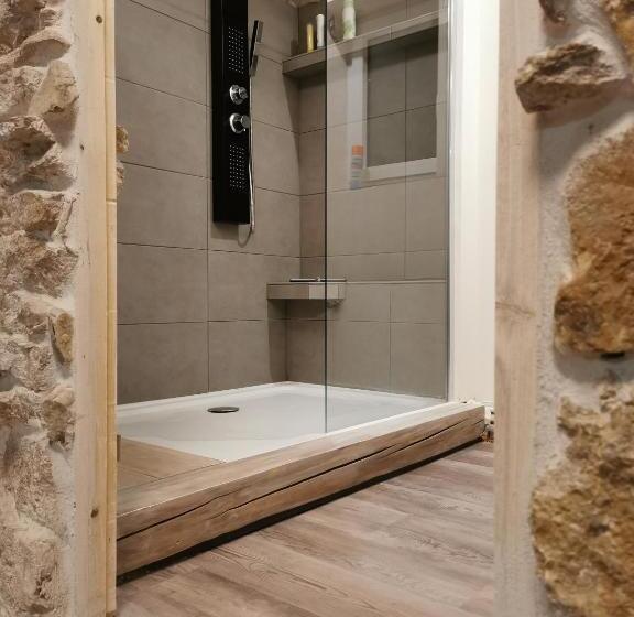 Номер Стандарт, Unser Keltenhof