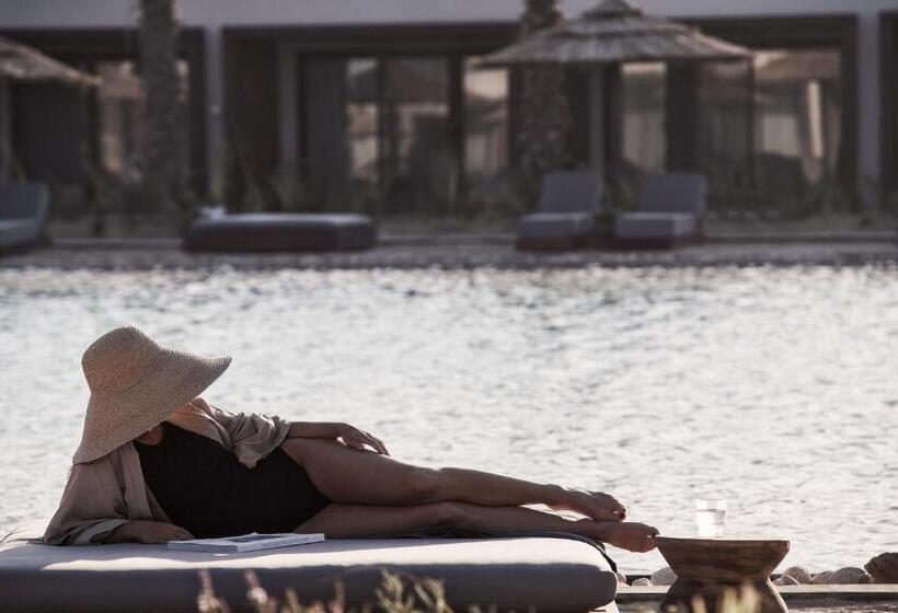 اتاق استاندارد با چشمانداز استخر, Casa Cook North Coast Adults Only