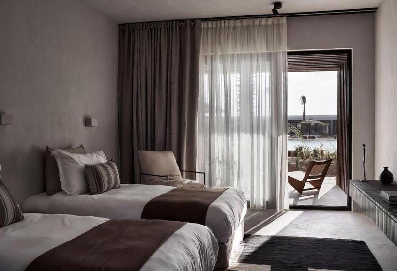 اتاق استاندارد با چشمانداز استخر, Casa Cook North Coast Adults Only