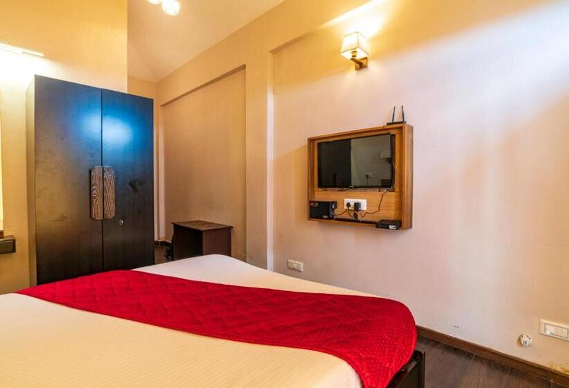 غرفة قياسية مزوَّدة بشُرفة, Warmth Hill Crest