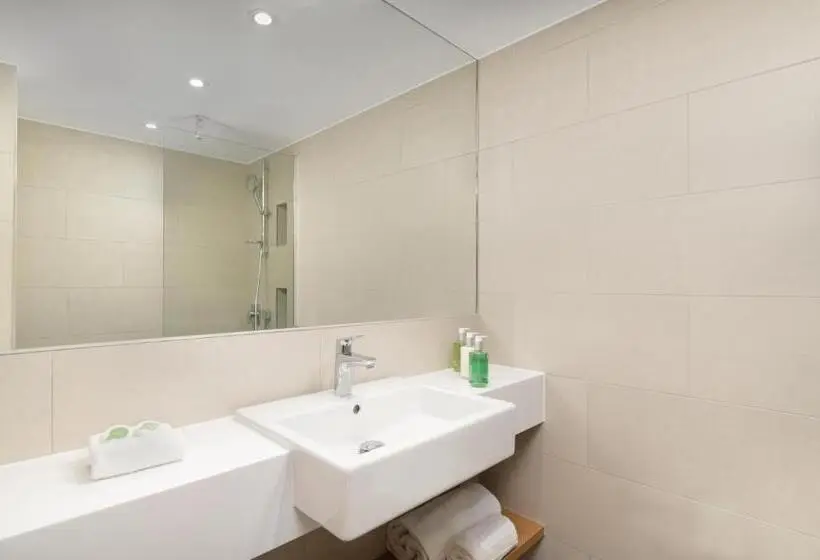 آپارتمان 1 خوابه, The Lincoln Suites