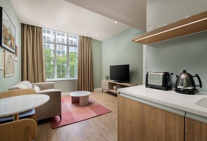 Апартаменты 1 Спальня, The Lincoln Suites