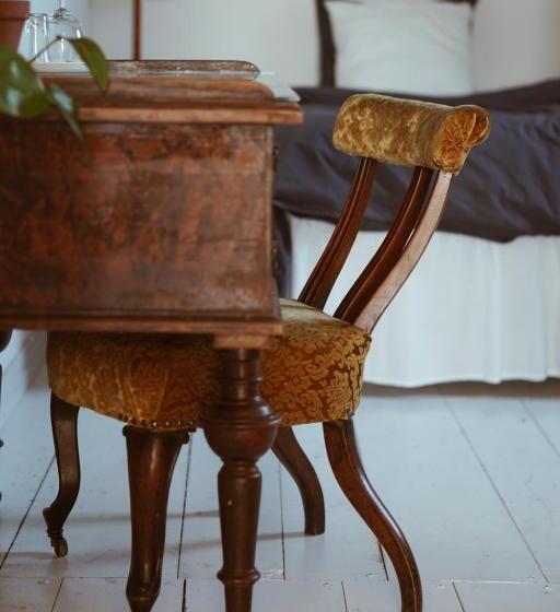 带共用浴室的标准房间, Axatorpsgården